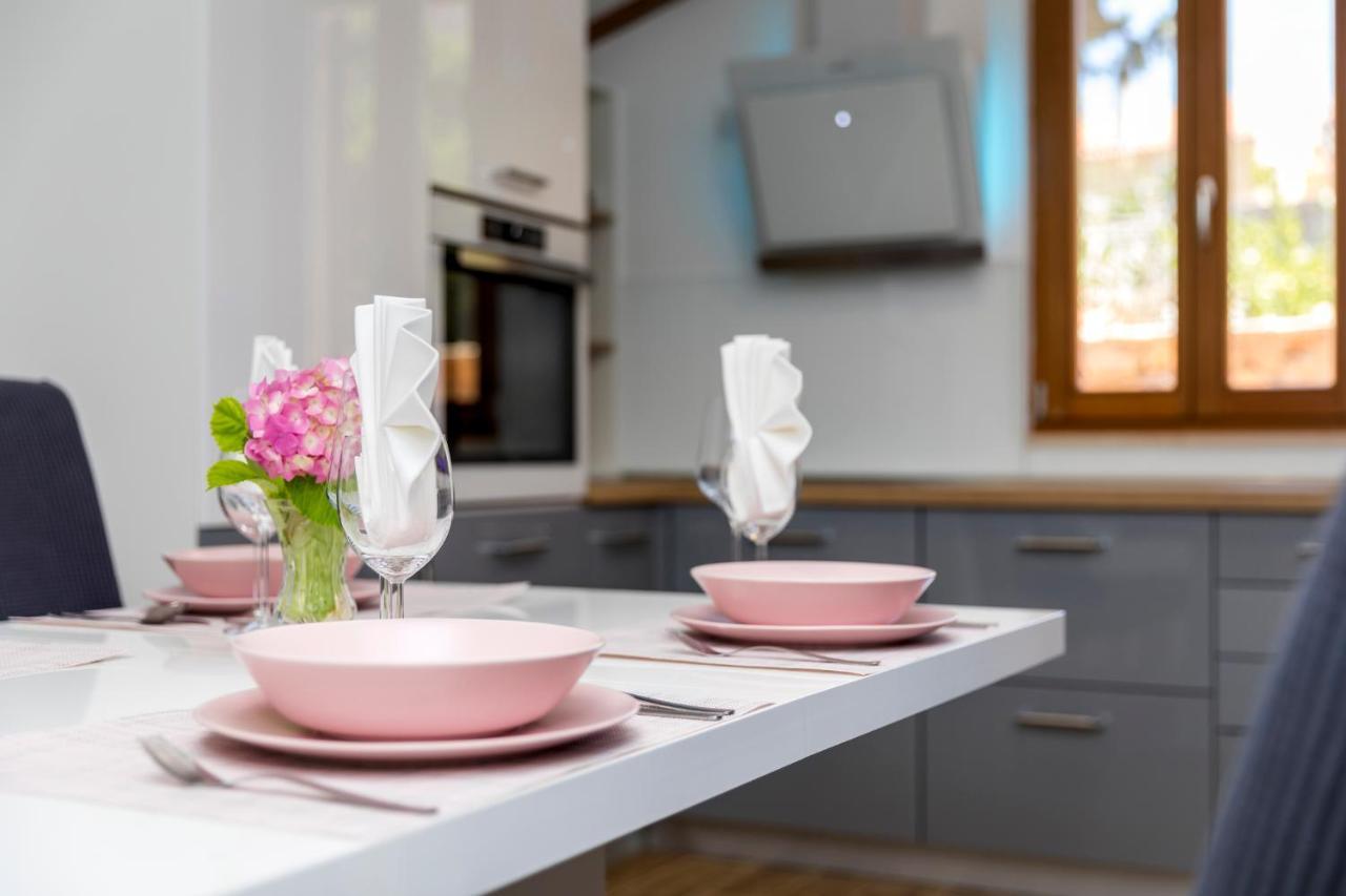 Vacation House Orange Veli Losinj Ngoại thất bức ảnh